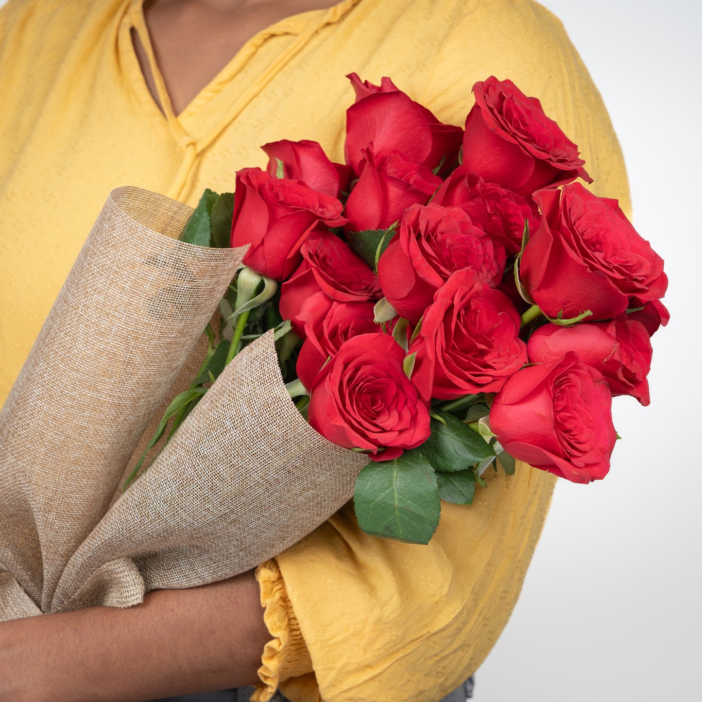 Taj Mahal Red Roses for everyday